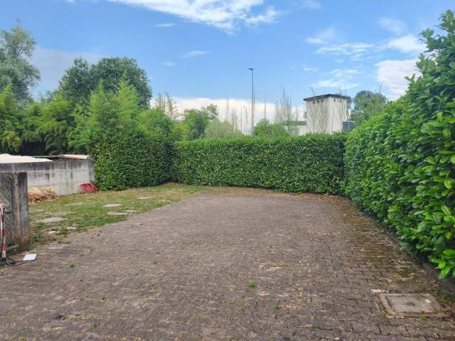 Villa Indipendente in vendita a Pasiano Di Pordenone, Friuli-Venezia Giulia