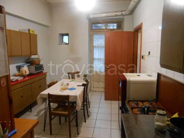 Villa Indipendente in vendita a Piemonte, Asti