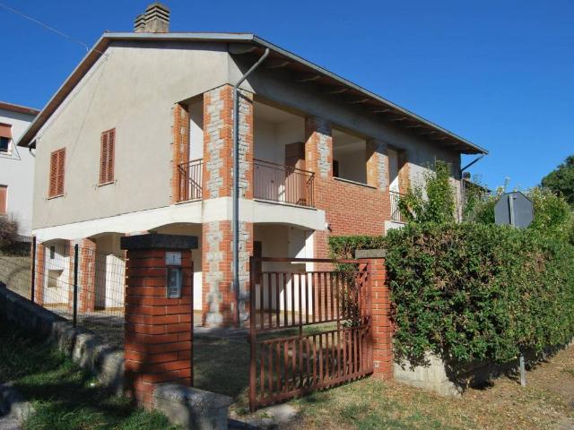 Villa Indipendente in vendita a Passignano Sul Trasimeno, Umbria