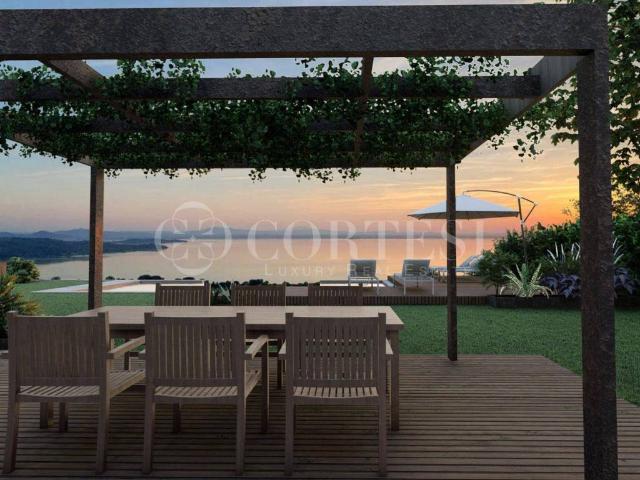 Villa Indipendente in vendita a Passignano Sul Trasimeno, Umbria
