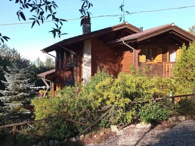 Villa Indipendente in vendita a Passignano Sul Trasimeno, Umbria