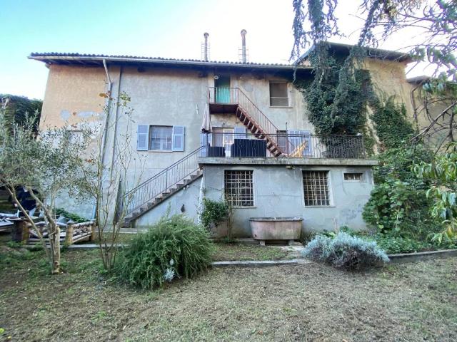 Villa Indipendente in vendita a Piemonte, Alessandria