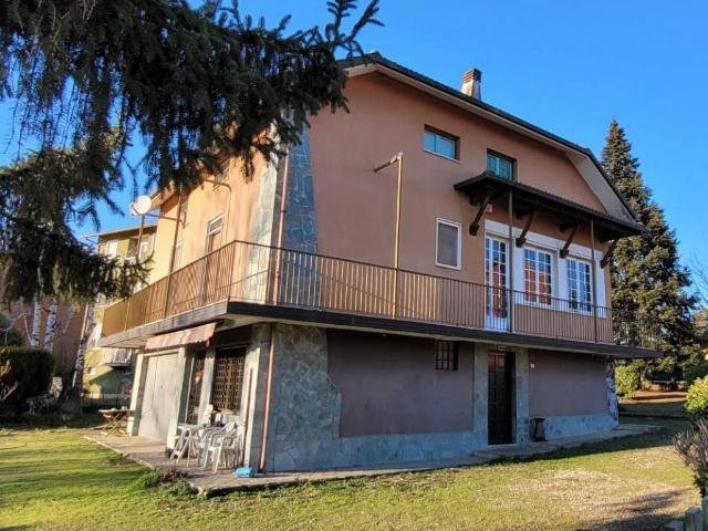 Villa Indipendente in vendita a Piemonte, Alessandria