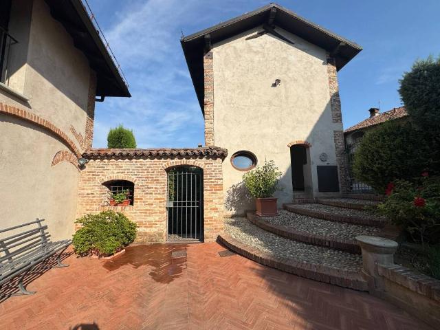 Villa Indipendente in vendita a Piemonte, Alessandria