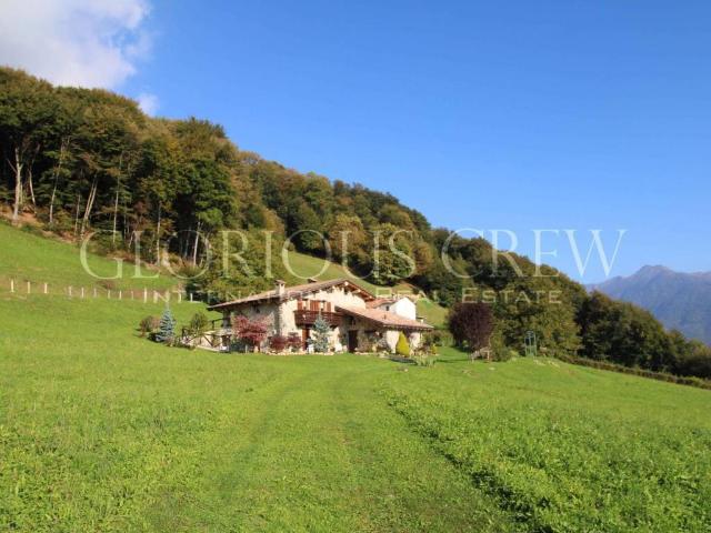 Villa Indipendente in vendita a Baiedo, Pasturo