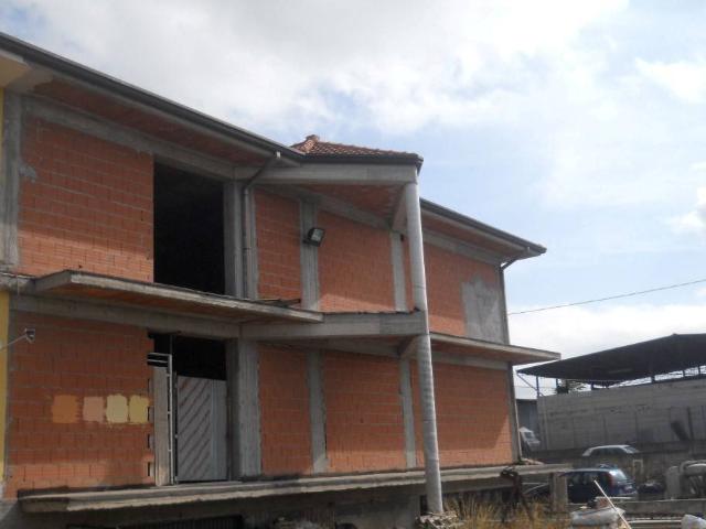 Villa Indipendente in vendita a Santa Marina, Paternò