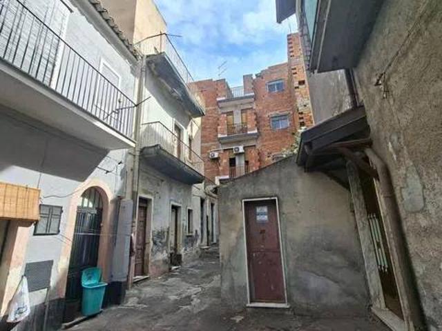 Villa Indipendente in vendita a Paternò, Sicilia
