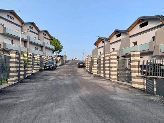 Villa Schiera in vendita a Santa Marina, Paternò