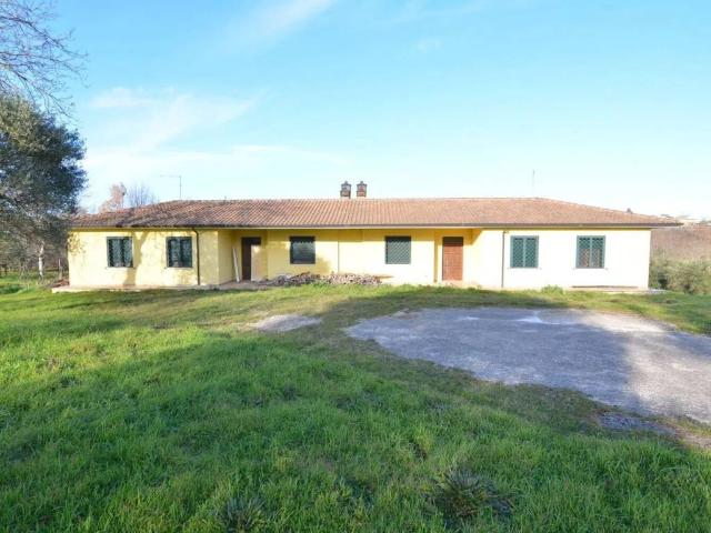 Villa Indipendente in vendita a Paternopoli, Campania