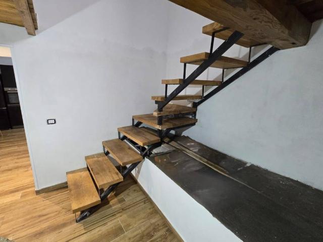 Villa Indipendente in vendita a Patrica, Lazio