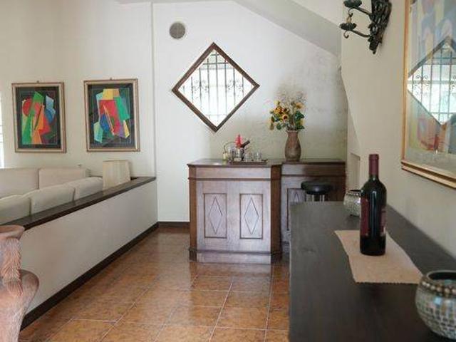 Villa Indipendente in vendita a Patrica, Lazio