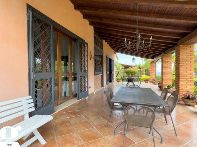 Villa Indipendente in vendita a San Paolo, Patti