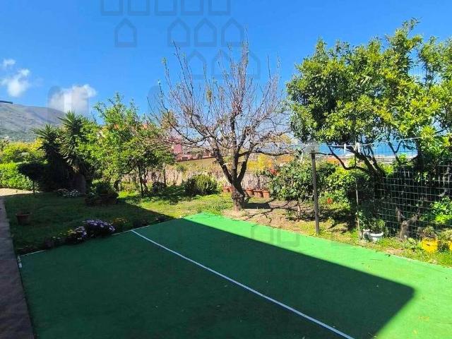 Villa Indipendente in vendita a Patti, Sicilia