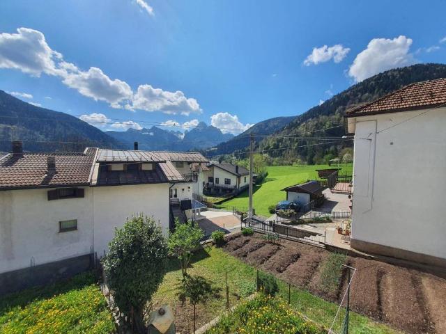 Villa Indipendente in vendita a Paularo, Friuli-Venezia Giulia