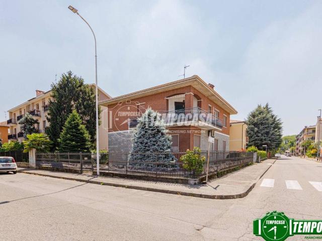 Villa Indipendente in vendita a Vallone, Pavia