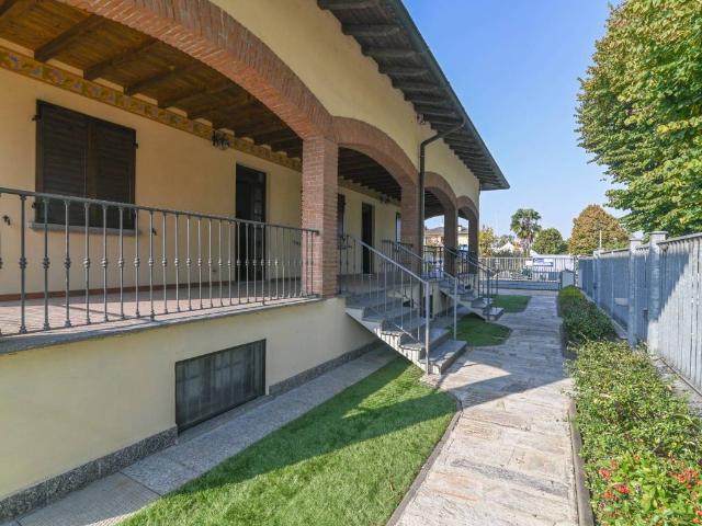 Villa Indipendente in vendita a Cascina Madonnina, Pavia