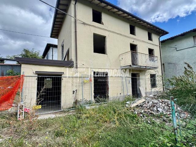 Villa Indipendente in vendita a Unione dei comuni del Frignano, Pavullo Nel Frignano