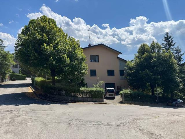 Villa Indipendente in vendita a Unione dei comuni del Frignano, Pavullo Nel Frignano