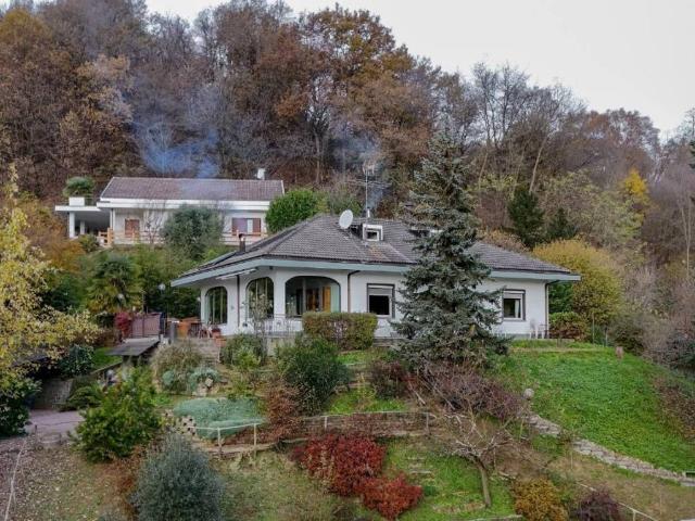 Villa Indipendente in vendita a Rosero, Piemonte
