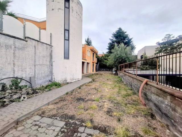 Villa Indipendente in vendita a Tarderia, Pedara