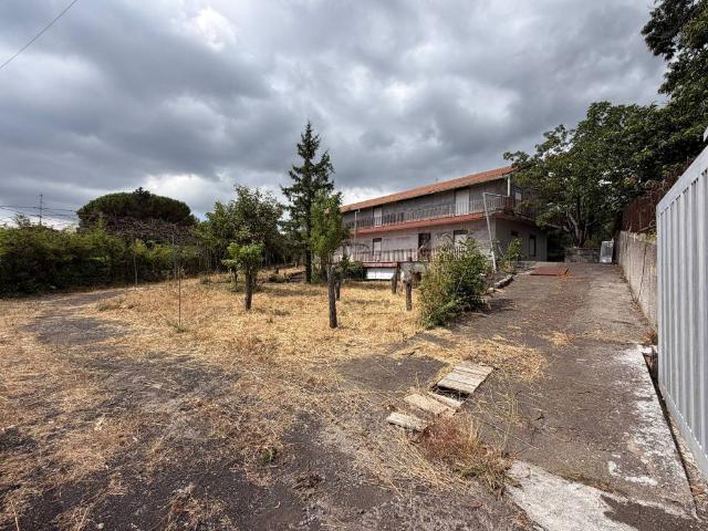 Villa Indipendente in vendita a Tarderia, Pedara