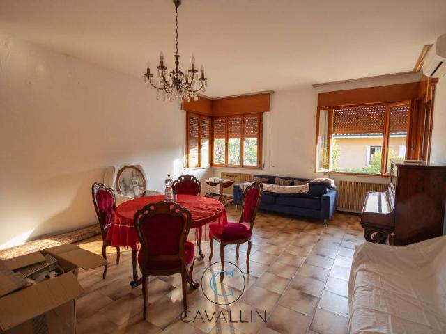 Villa Indipendente in vendita a Pieve del Grappa, Pederobba