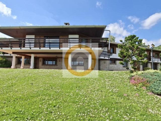 Villa Indipendente in vendita a Fonte, Pederobba