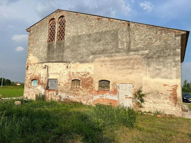 Villa Indipendente in vendita a Pegognaga, Lombardia