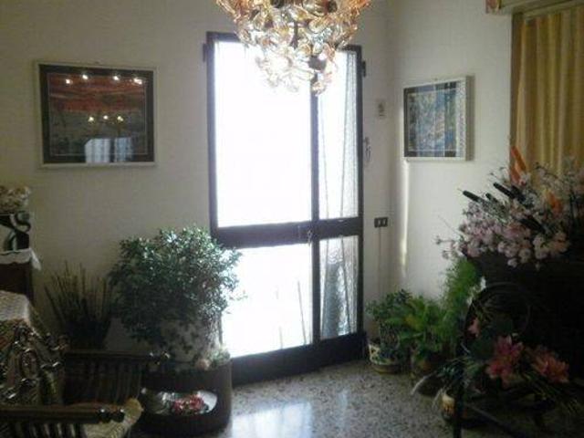 Villa Indipendente in vendita a Pegognaga, Lombardia