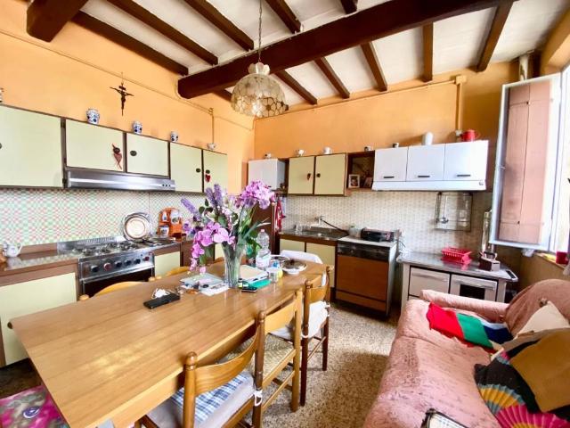 Villa Indipendente in vendita a Pegognaga, Lombardia