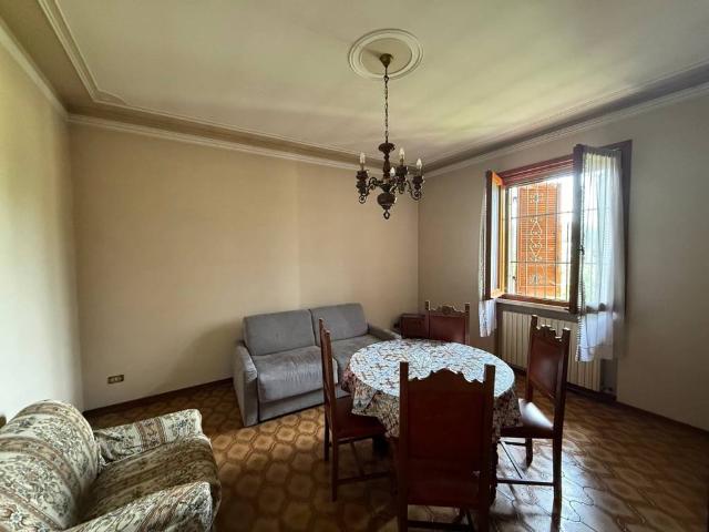 Villa Indipendente in vendita a Pegognaga, Lombardia