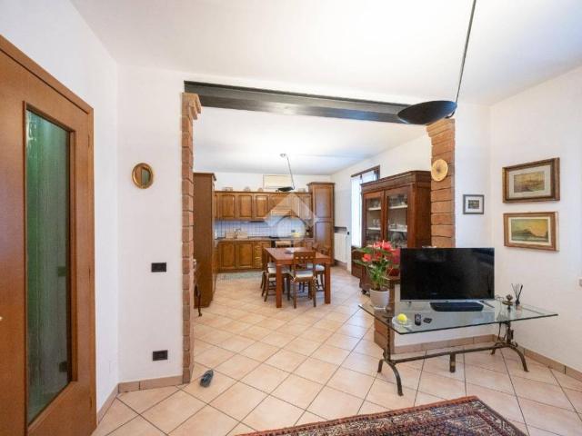 Villa Indipendente in vendita a Pegognaga, Lombardia