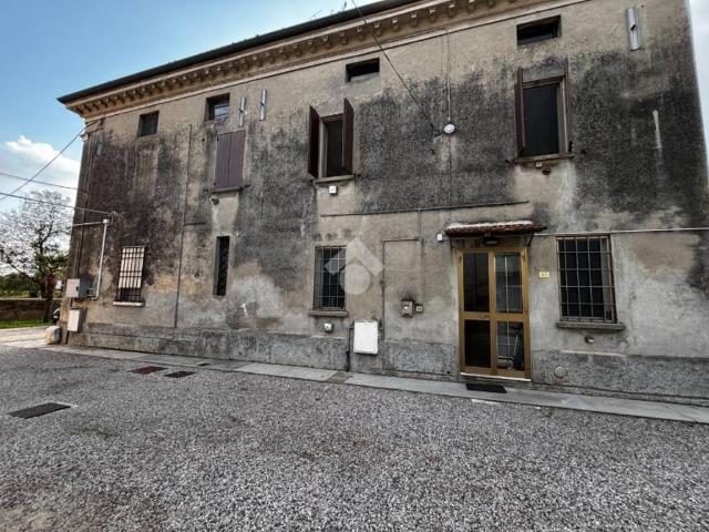 Villa Indipendente in vendita a Pegognaga, Lombardia