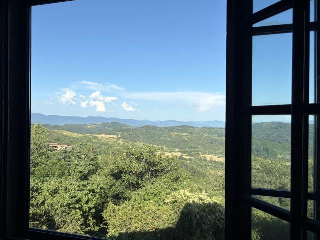 Villa Indipendente in vendita a Unione di Comuni Valdarno e Valdisieve, Pelago