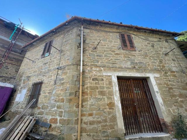 Villa Indipendente in vendita a Unione di Comuni Valdarno e Valdisieve, Pelago