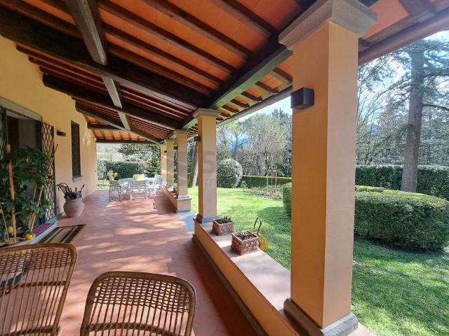 Villa Indipendente in vendita a Unione di Comuni Valdarno e Valdisieve, Pelago