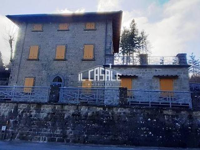 Villa Indipendente in vendita a Unione di Comuni Valdarno e Valdisieve, Pelago