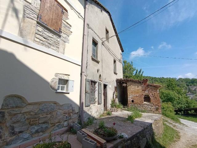 Villa Indipendente in vendita a Iggio, Reggio Emilia