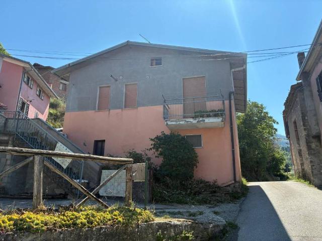Villa Indipendente in vendita a Unione di comuni Valmarecchia, Pennabilli