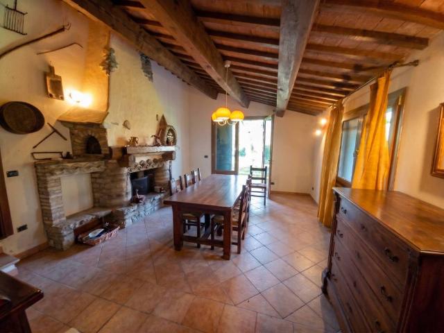 Villa Indipendente in vendita a Ponte Baffoni, Novafeltria