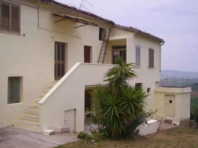 Villa Indipendente in vendita a Penne, Abruzzo