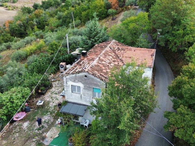 Villa Indipendente in vendita a Penne, Pescara