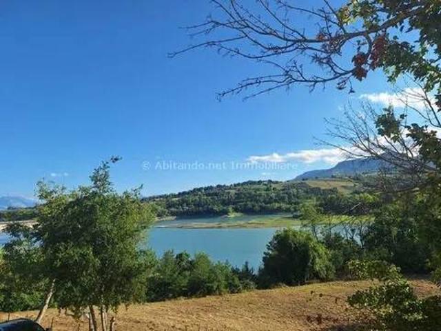Villa Indipendente in vendita a Santa Caterina, Penne