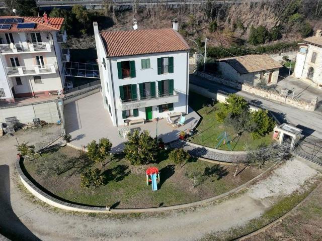 Villa Indipendente in vendita a Archi, Abruzzo