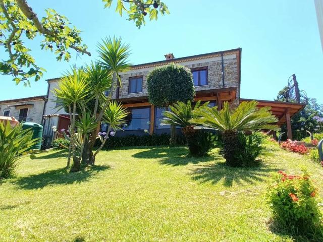 Villa Indipendente in vendita a Perdifumo, Campania