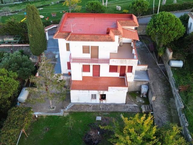 Villa Indipendente in vendita a Perdifumo, Campania