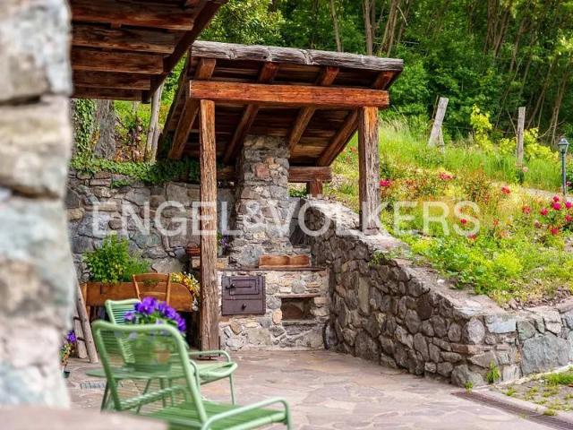 Villa Indipendente in vendita a Comunità Alta Valsugana e Bersntol, Pergine Valsugana