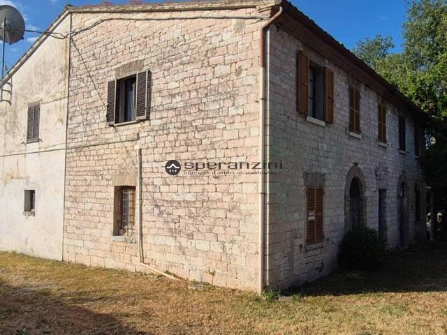 Rustico in vendita a Marche, Pesaro E Urbino