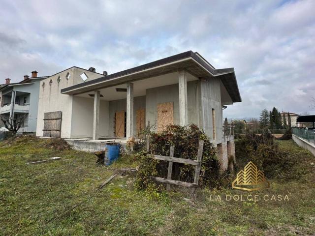 Villa Indipendente in vendita a Marche, Pesaro E Urbino