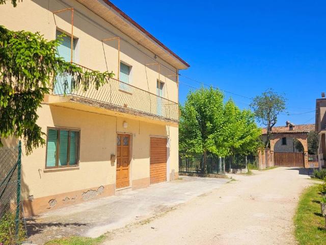 Villa Indipendente in vendita a Marche, Pesaro E Urbino